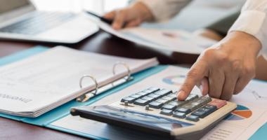 Credit Broker Numbers Fall